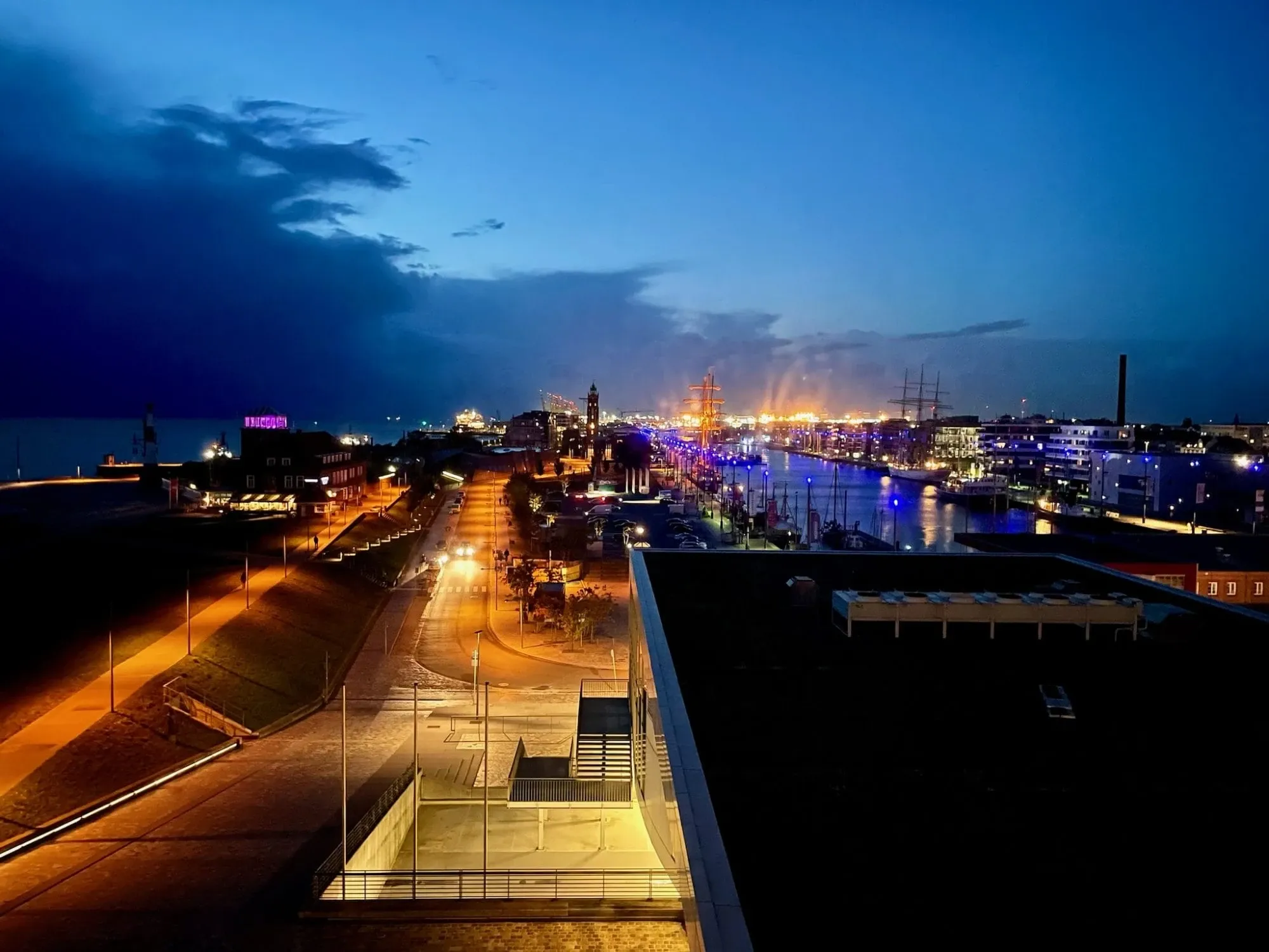 Blick Richtung Hafen in Bremerhaven