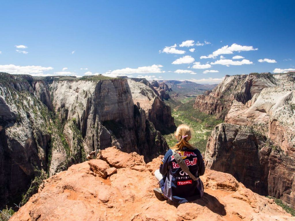 Blick vom Observation Point über das Tal im Zion Nationalpark