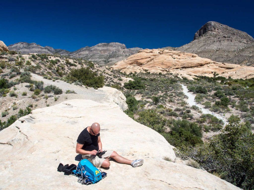 Vorbereitung der Drohne im Red Rock Canyon