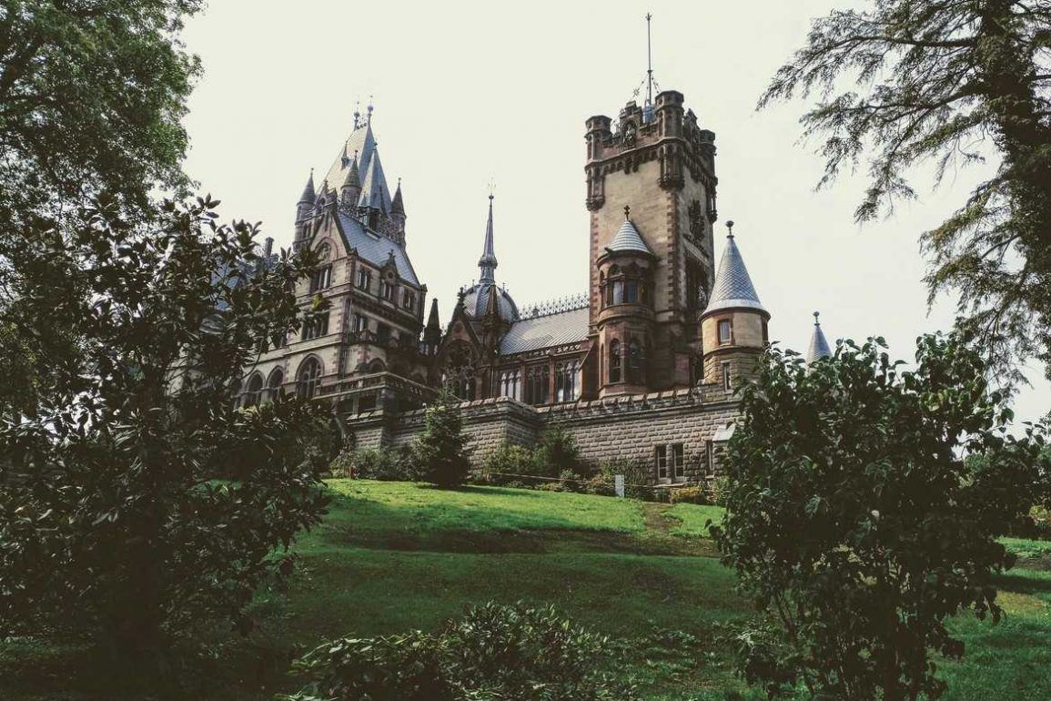 Außenansicht Schloss Drachenburg