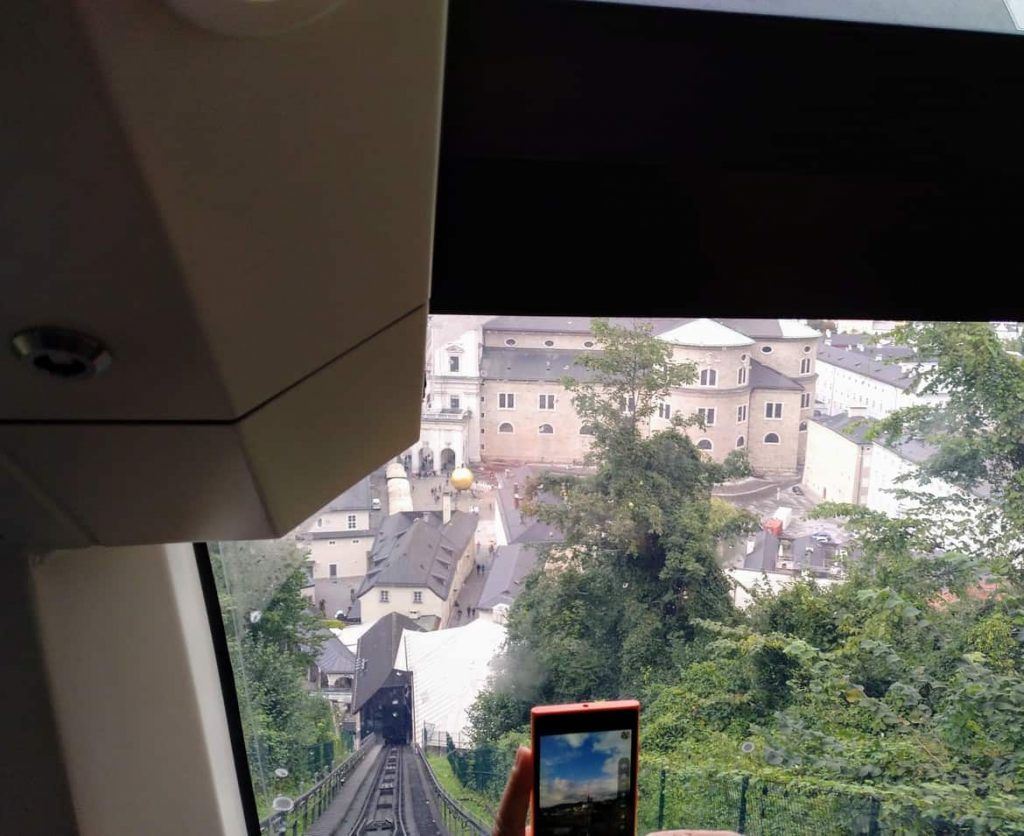 Foto aus der Standseilbahn Festung Salzburg