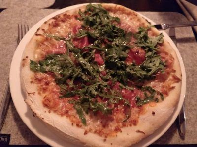 Pizza im Restaurant Lehmanns am Schliersee