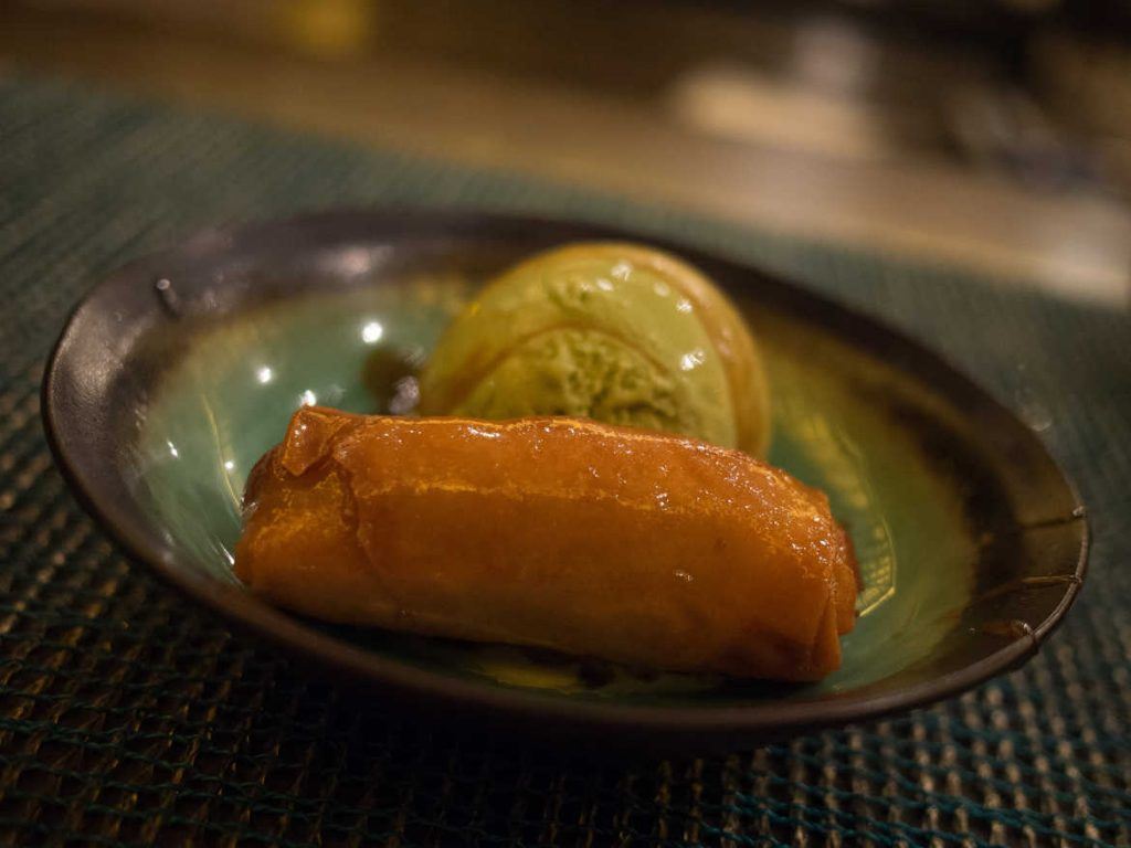 Dessert gebackene Banane im Seyshima im H-Resort auf Mahe Seychellen