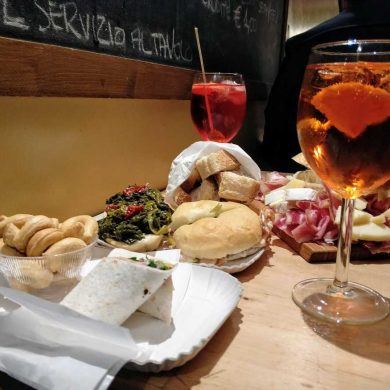 Aperitivo bei der Off the beaten path Tour in Rom Italien