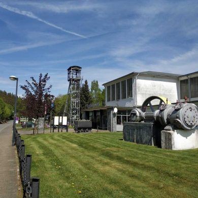 Außensicht Sauerländer Besucherbergwerk in Ramsbeck Deutschland