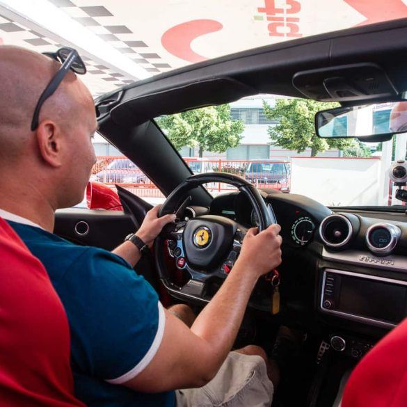 Ferrari selber fahren in Maranello