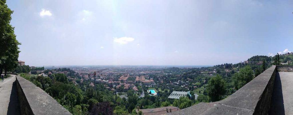 Panorama Blick über Bergamo Italien