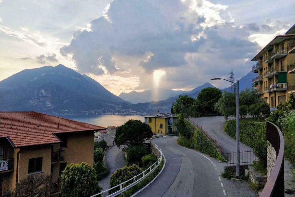 Blick auf den Lago di Como in Italien
