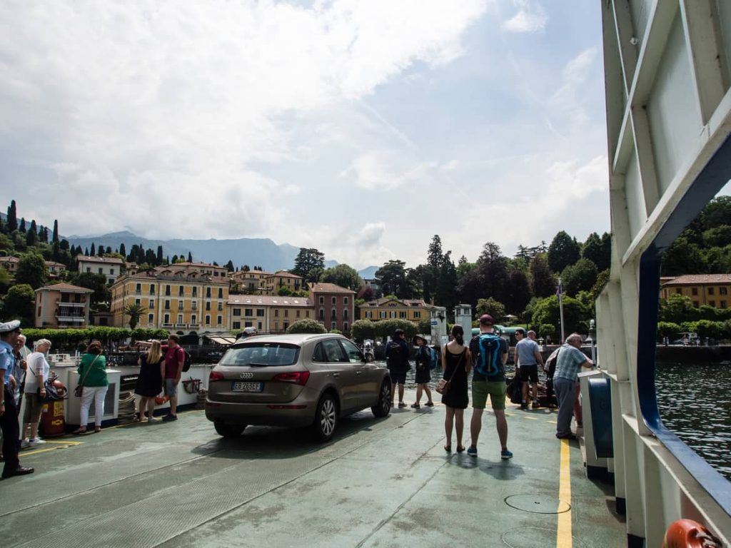 Auf der Fähre Richtung Bellagio am Lago di Como Italien