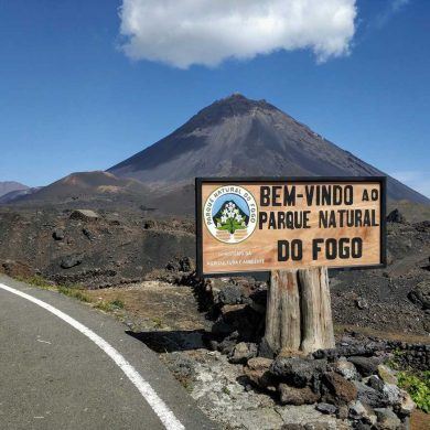 Erster Blick auf den Pico Grande auf Fogo Kapverden