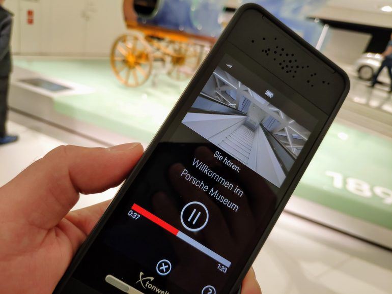 Audio-Guide im Porsche Museum Stuttgart