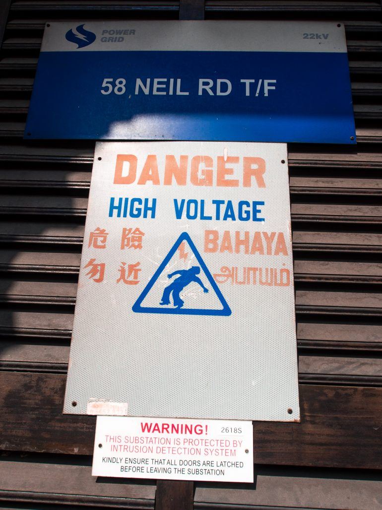 High Voltage Singapur