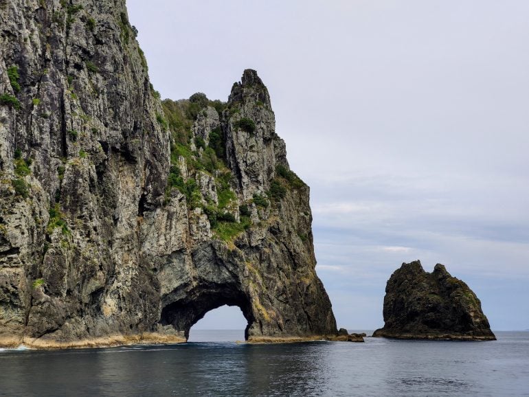 Hole in the Rock Bay of Islands Neuseeland