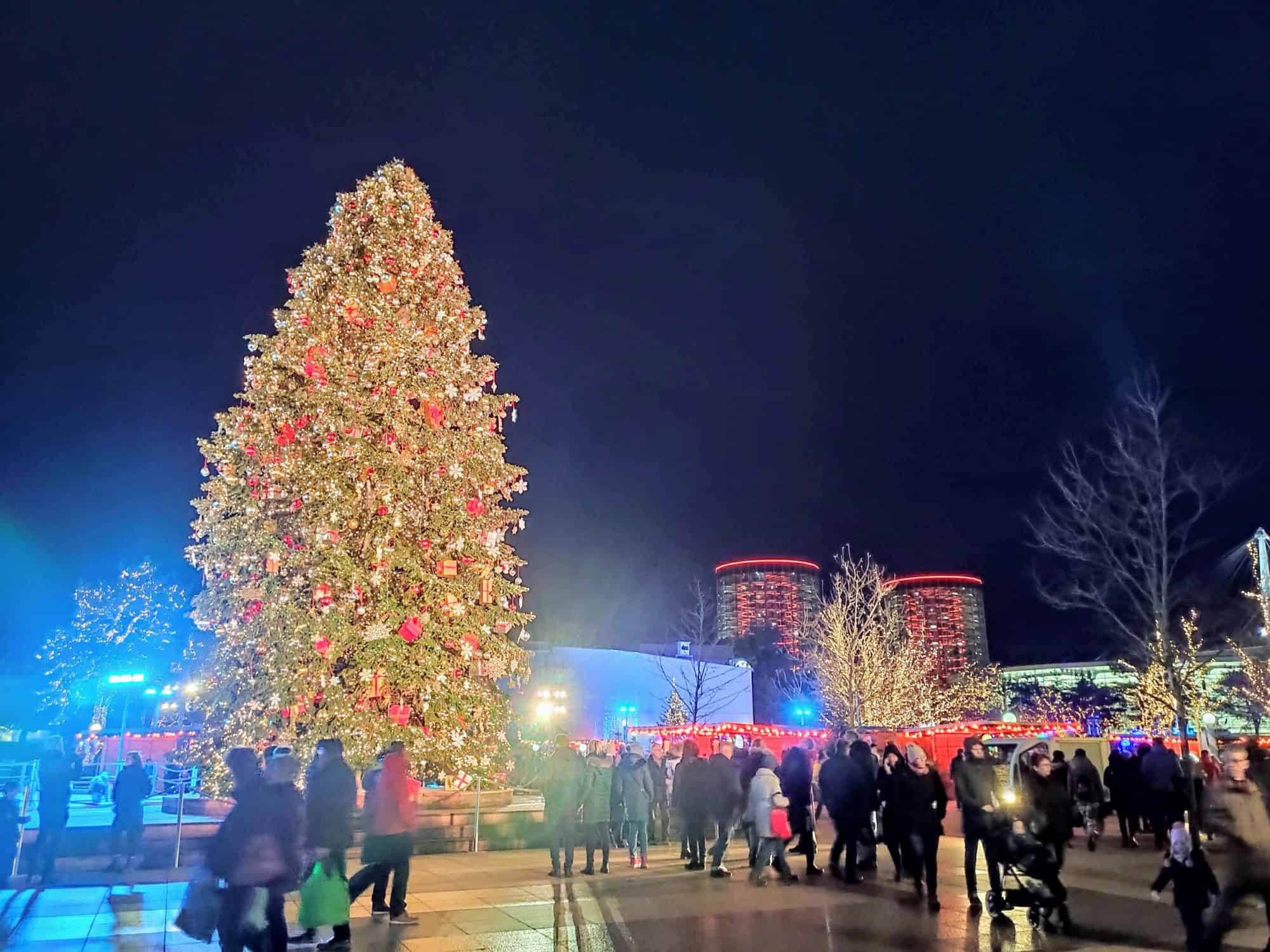 Wintermarkt Autostadt 2022 öffnungszeiten Wintermarkt in der Autostadt Wolfsburg Sonnig Unterwegs Reiseblog
