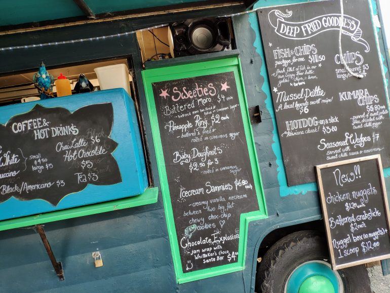 The Fat Tui Food-Truck Abel Tasman Neuseeland