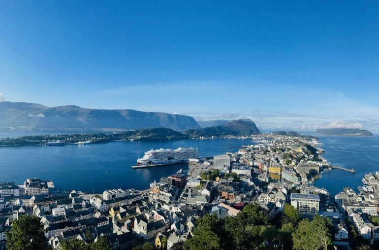 AidaPerla in Alesund Norwegen