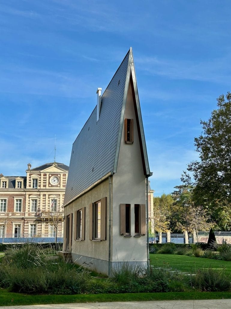 Narrow House in Le Havre